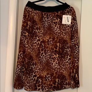 Lularoe leopard print Lola